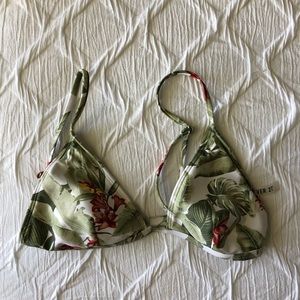 Forever 21 bathing suit top